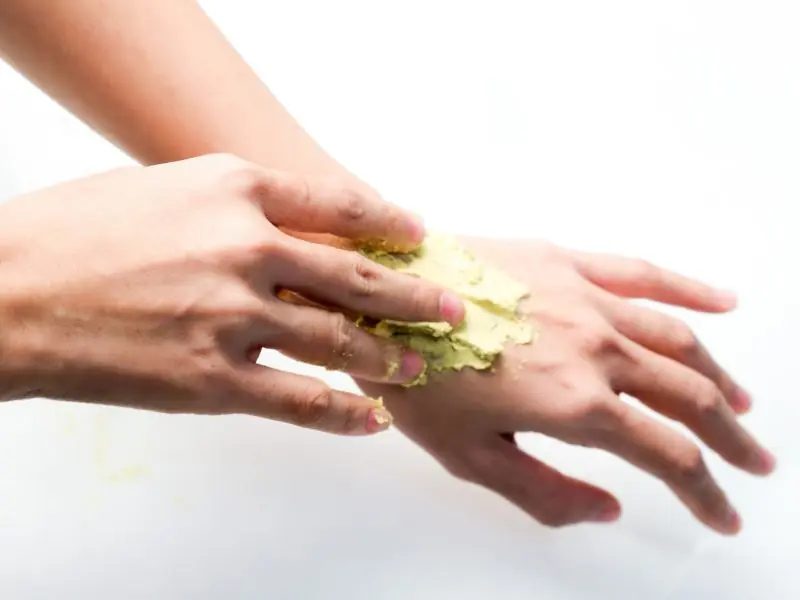 manfaat daun kelor bagi kulit